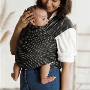 Solly Baby Wrap-Charcoal Swiss Dot